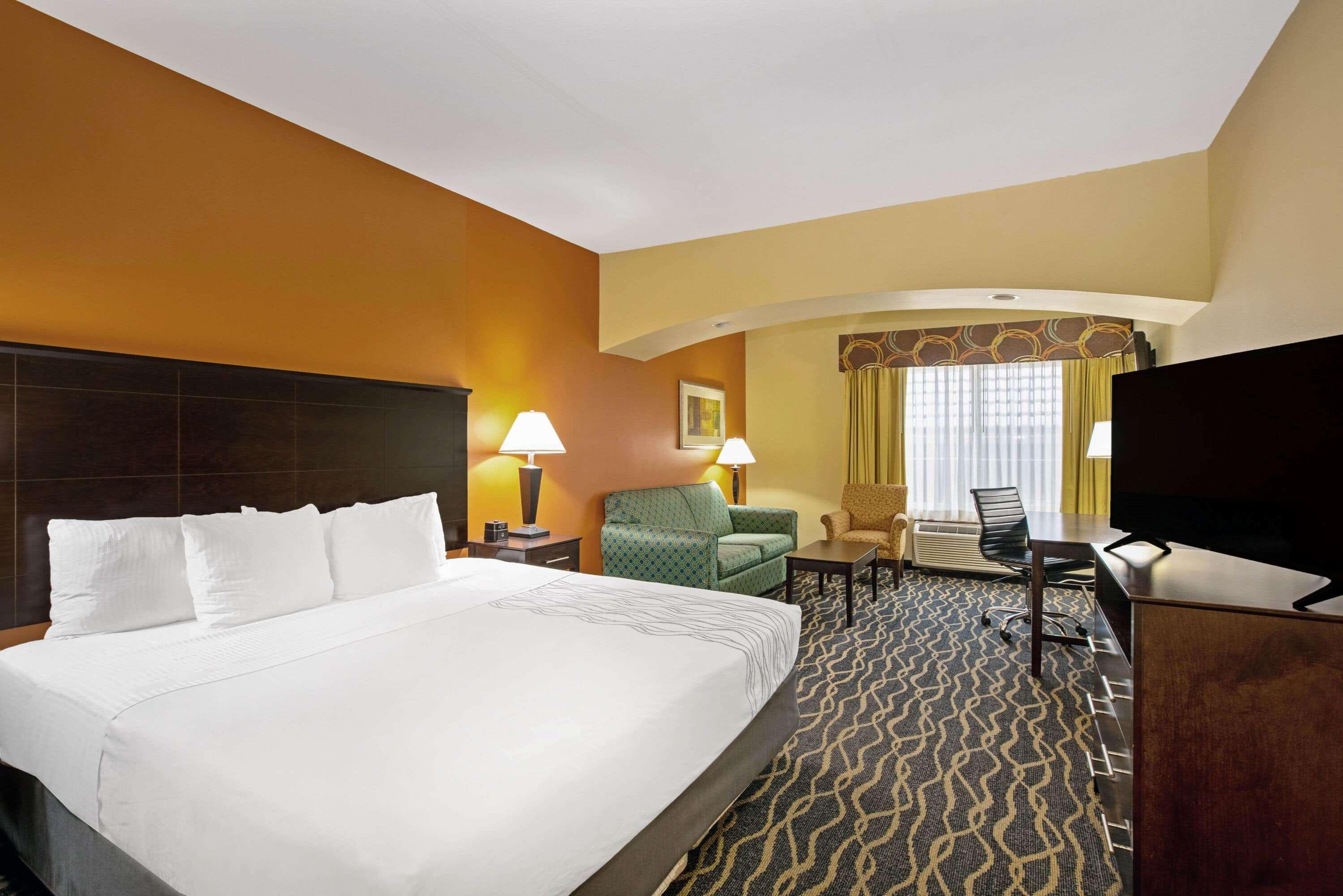 La Quinta By Wyndham Tulsa Airport / Expo Square Hotel Eksteriør billede